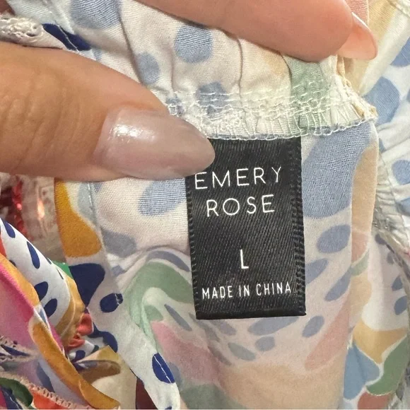 Multicolor Abstract Print Cap Sleeve Top by Emery Rose - Picture 5 of 5